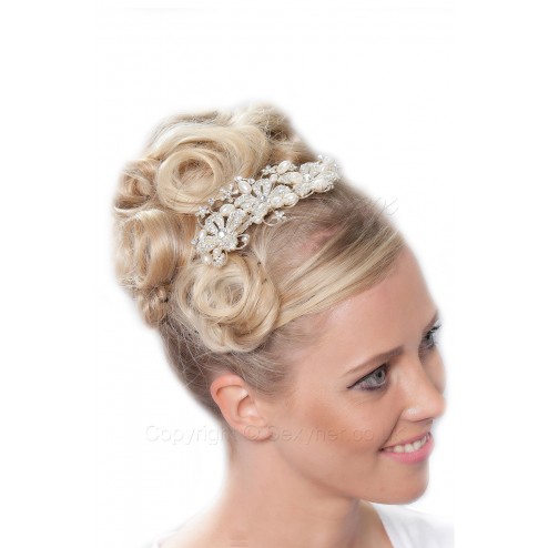 Diamante Flowers Hair Accessory with a Hint of Pearls